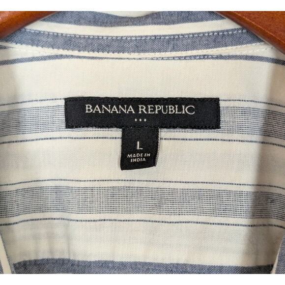 Banana Republic 100% Cotton Blue White Striped Men's Large Short Sleeve Buttons - Picture 2 of 6